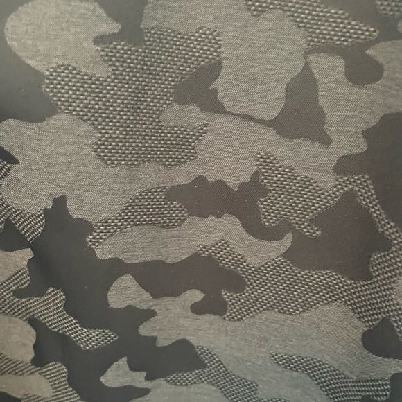 Lululemon Gray Camo Button Down - Picture 3 of 4